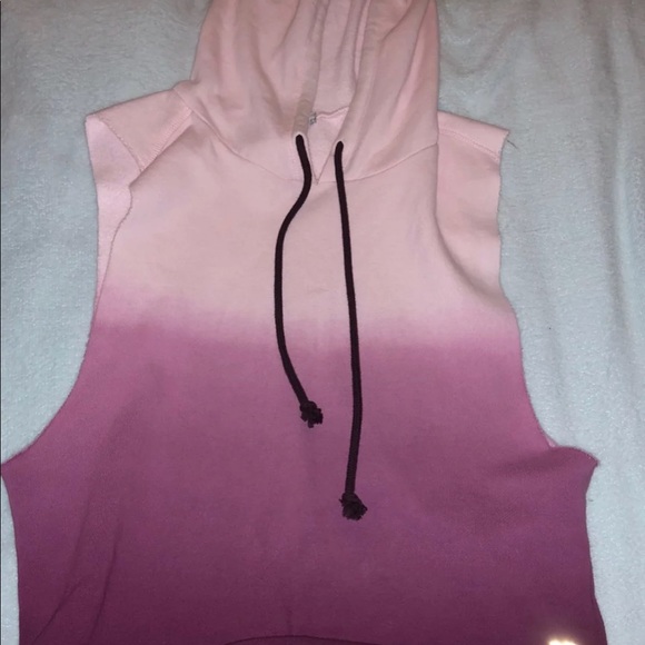 Women’s Cropped Muscle Hoodie - Picture 1 of 3